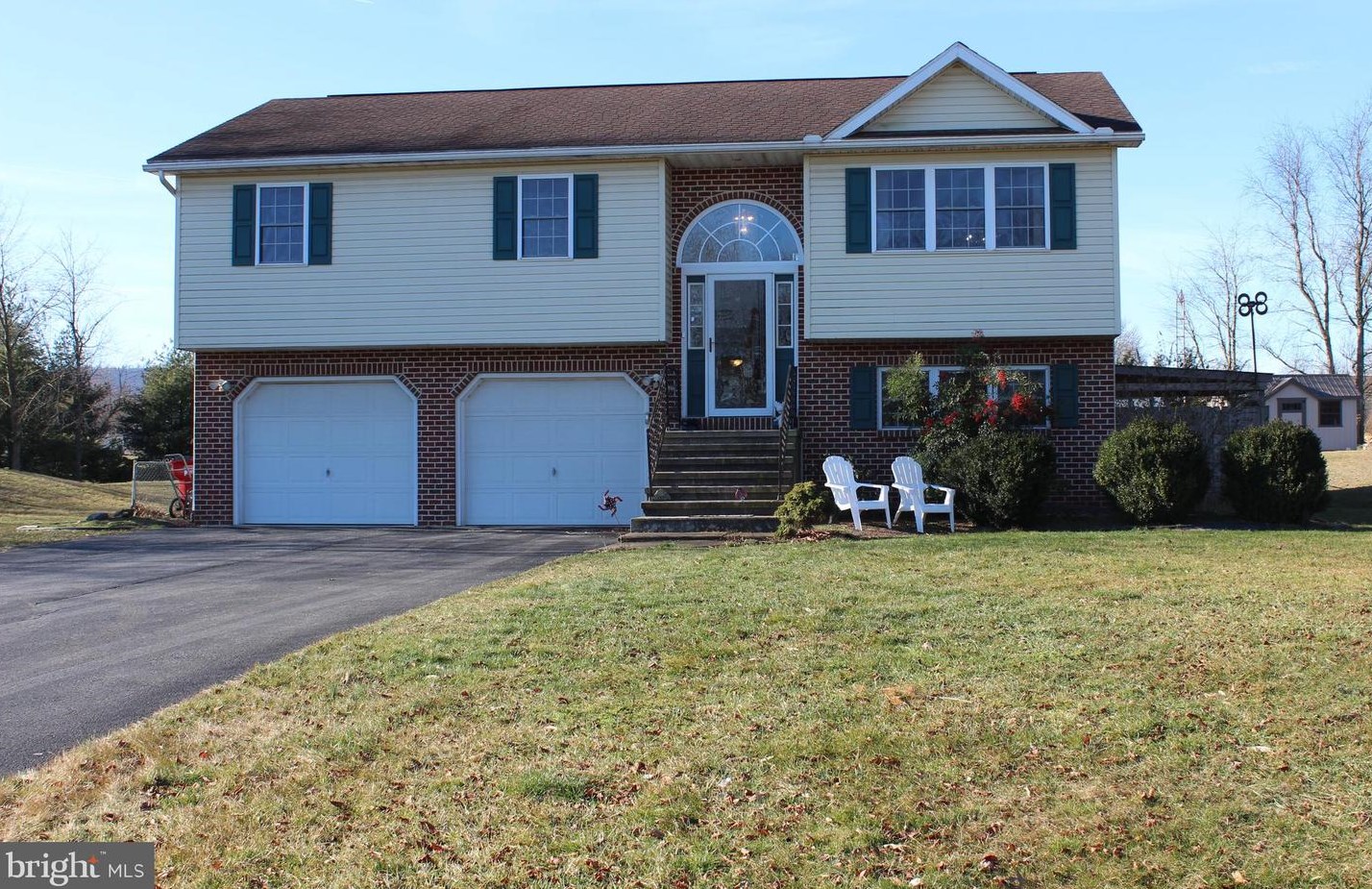 3 Antler Ct, Lees Cross Roads, PA 17257