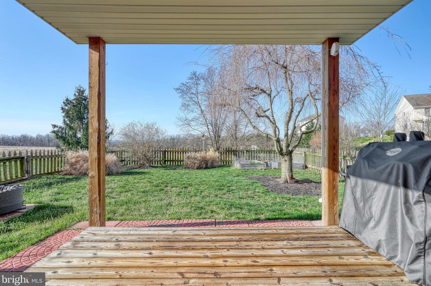 84 Cottonwood Ct, Carlisle PA  17013-8137 exterior