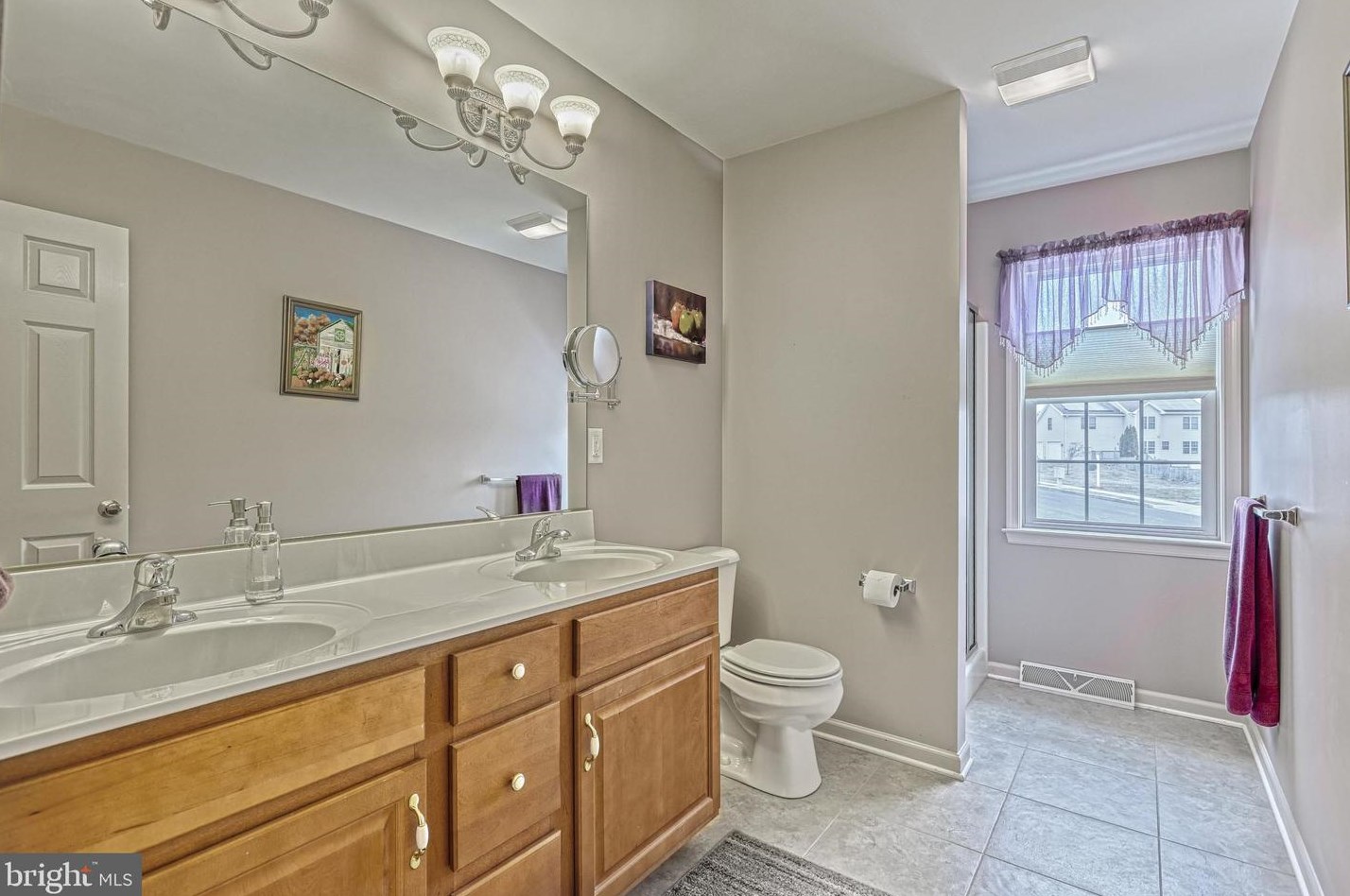 84 Cottonwood Ct, Carlisle PA  17013-8137 exterior