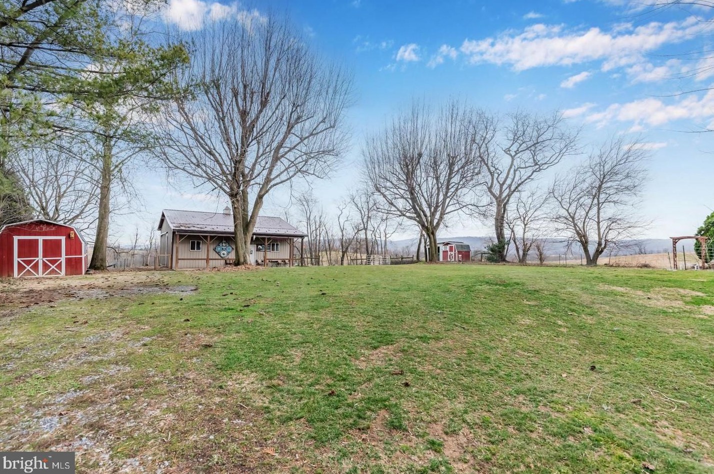 35 Church Rd, Carlisle PA  17015-9332 exterior