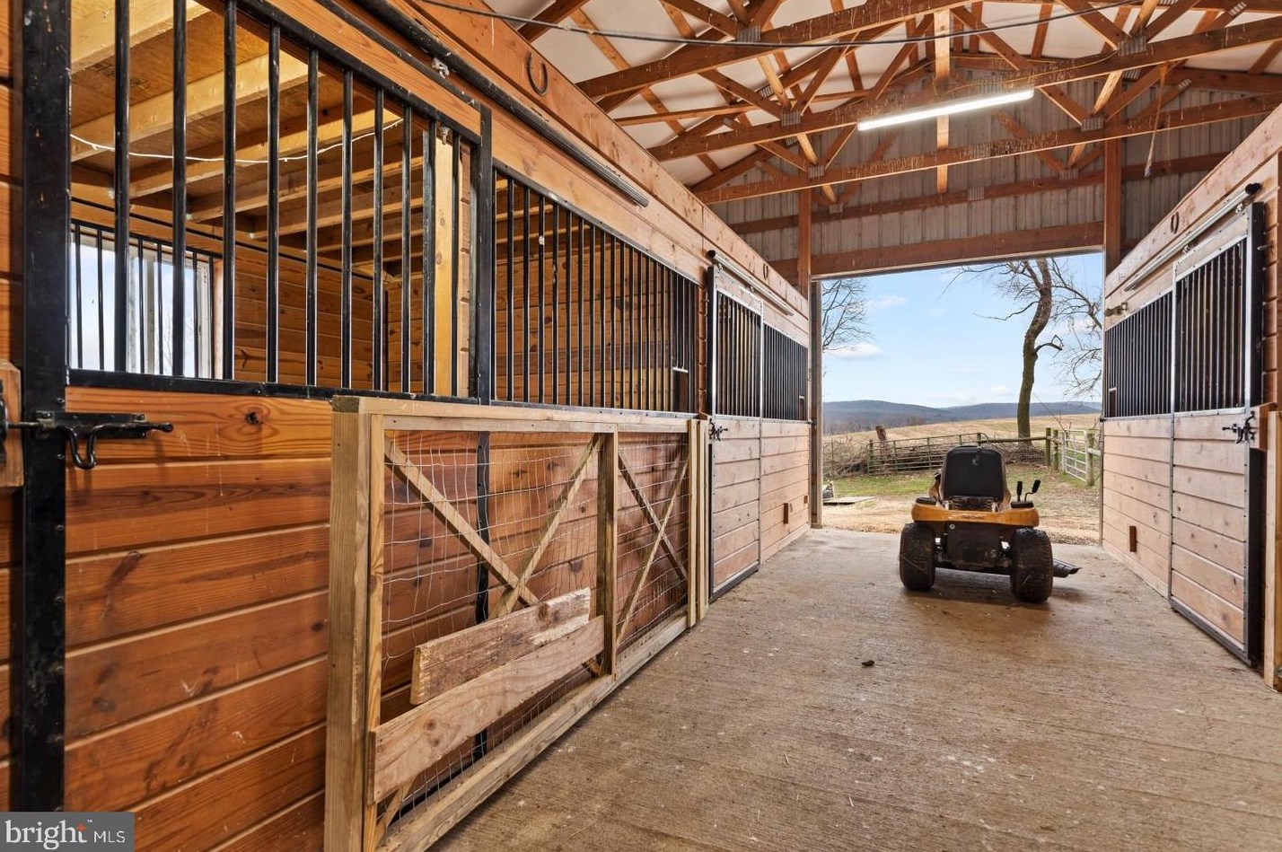 35 Church Rd, Carlisle PA  17015-9332 exterior