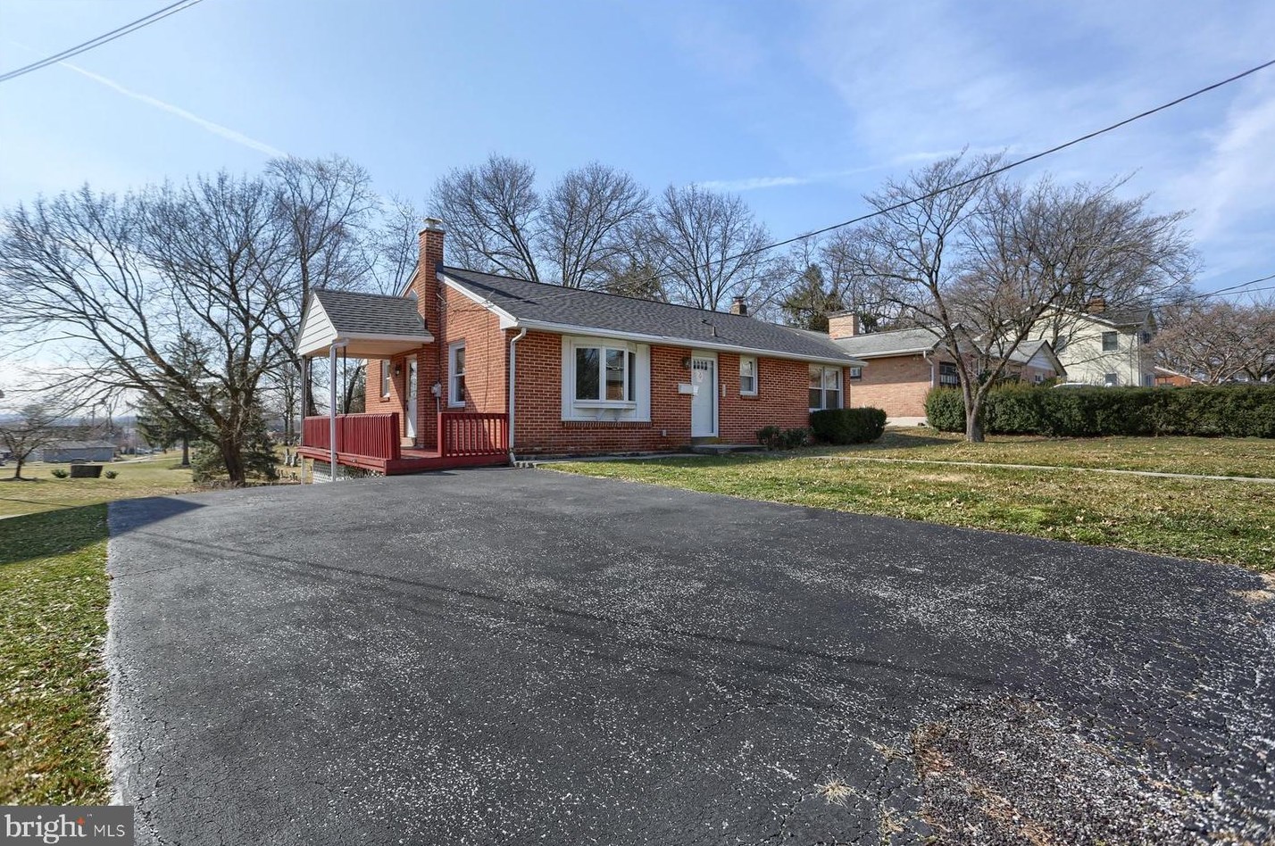 2125 Logan St, Camp Hill, PA 17011