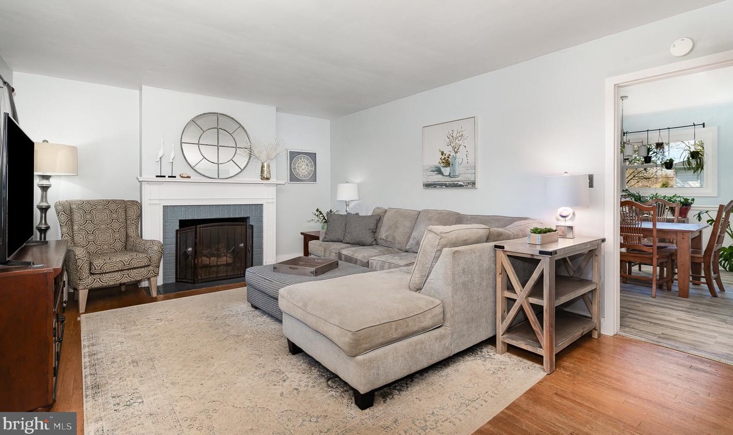 412 Appletree Rd, Camp Hill, PA 17011