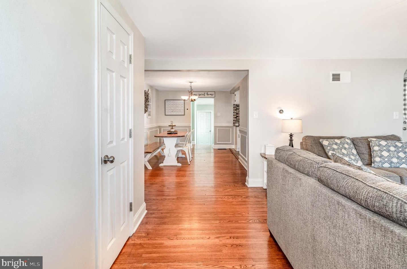 1001 Pitt St, Carlisle PA  17013-1427 exterior