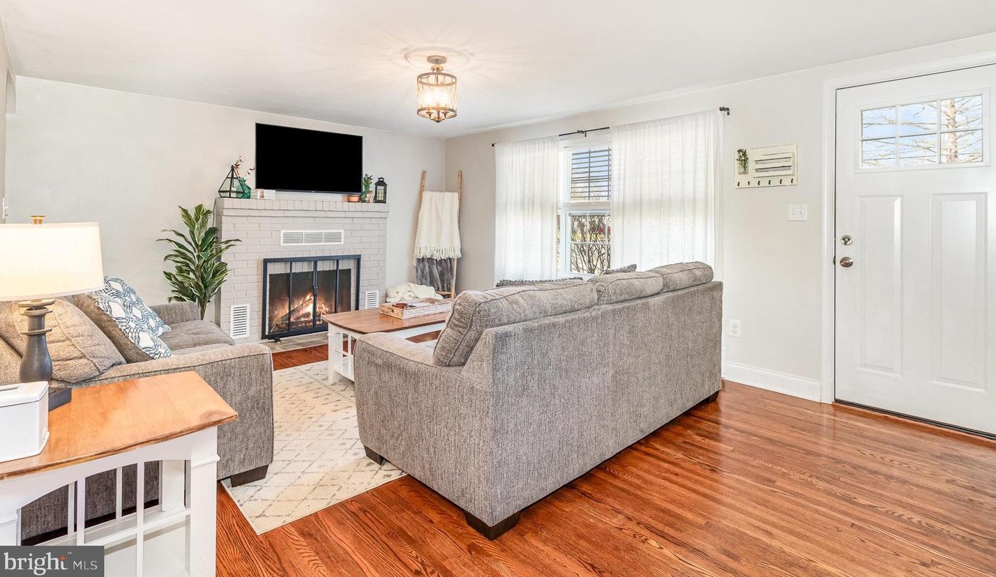 1001 N Pitt St, Carlisle, PA 17013