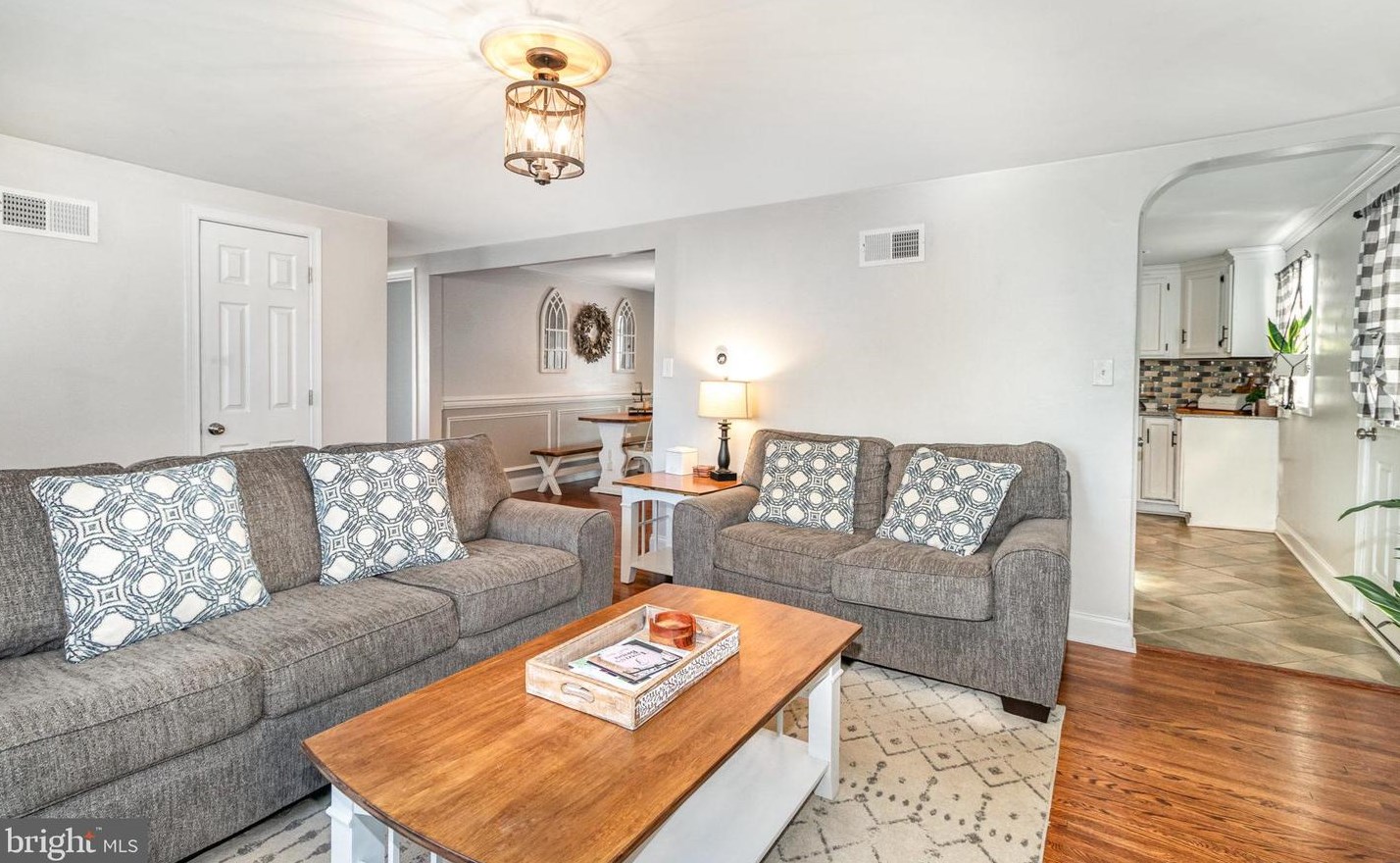 1001 Pitt St, Carlisle PA  17013-1427 exterior