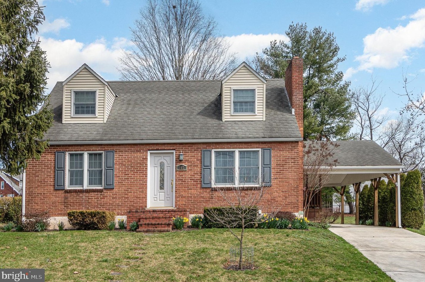 102 Linden Dr, Camp Hill, PA 17011