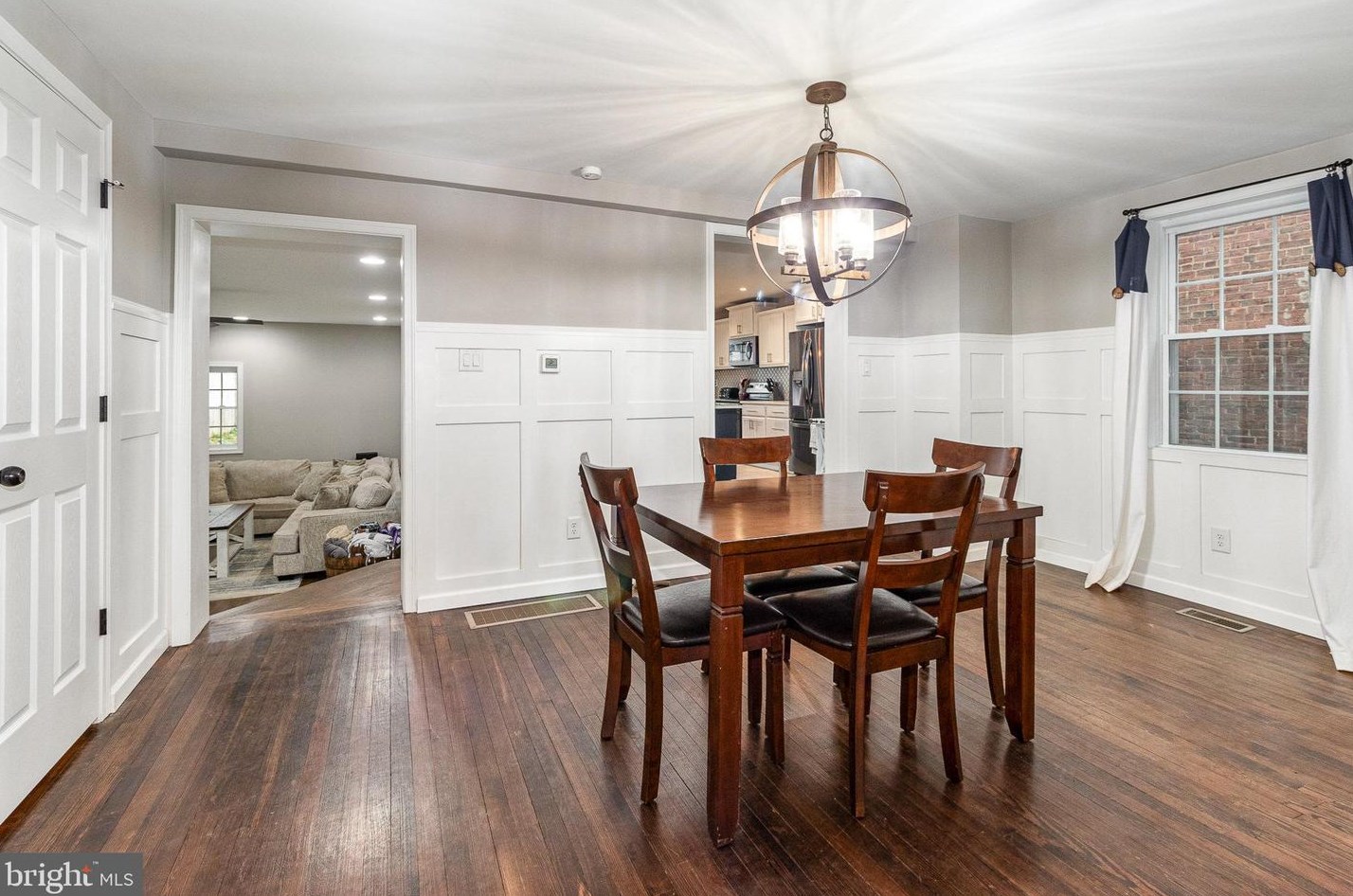 261 Hanover St, Carlisle PA  17013-3905 exterior