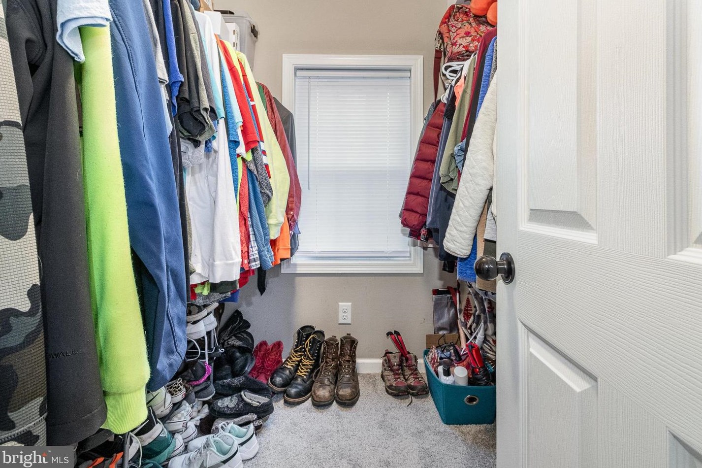 261 Hanover St, Carlisle PA  17013-3905 exterior