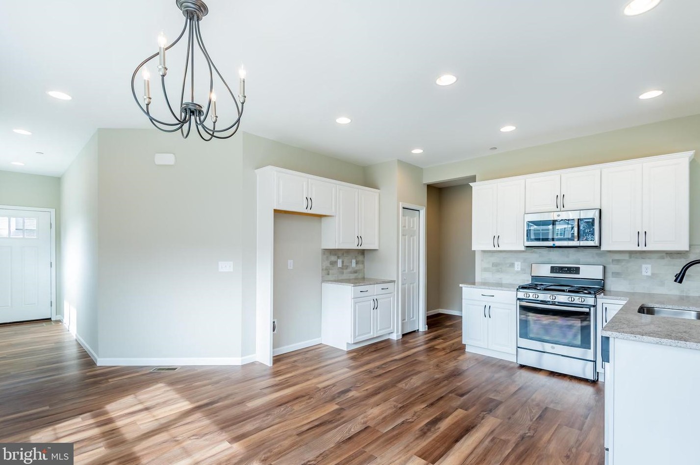 1714 Shady Ln, Navy Sup Dpt, PA 17055