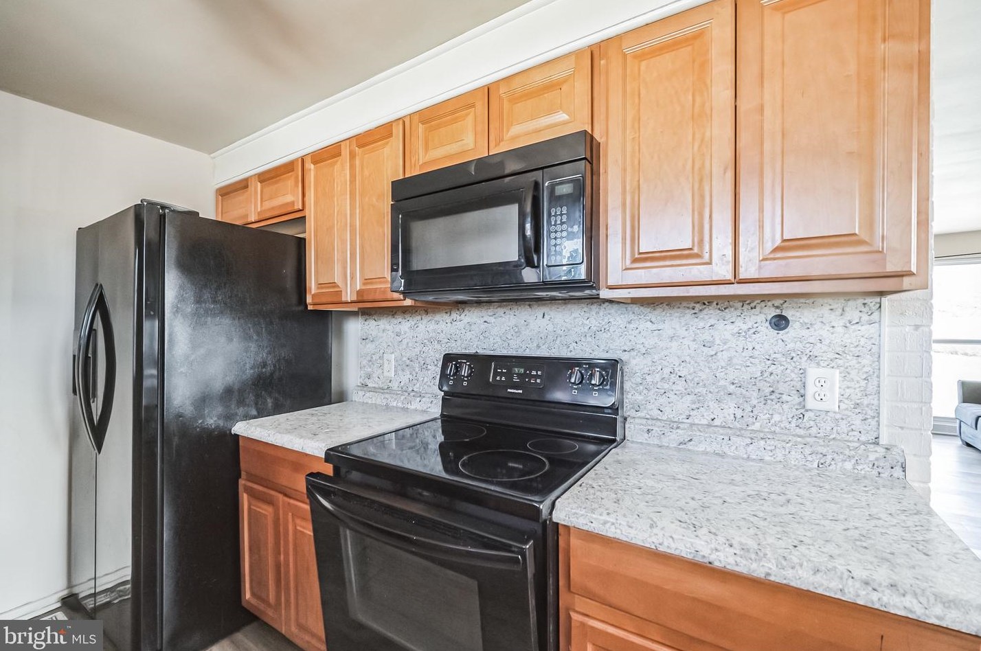 713 21st St, Camp Hill, PA 17011-7402