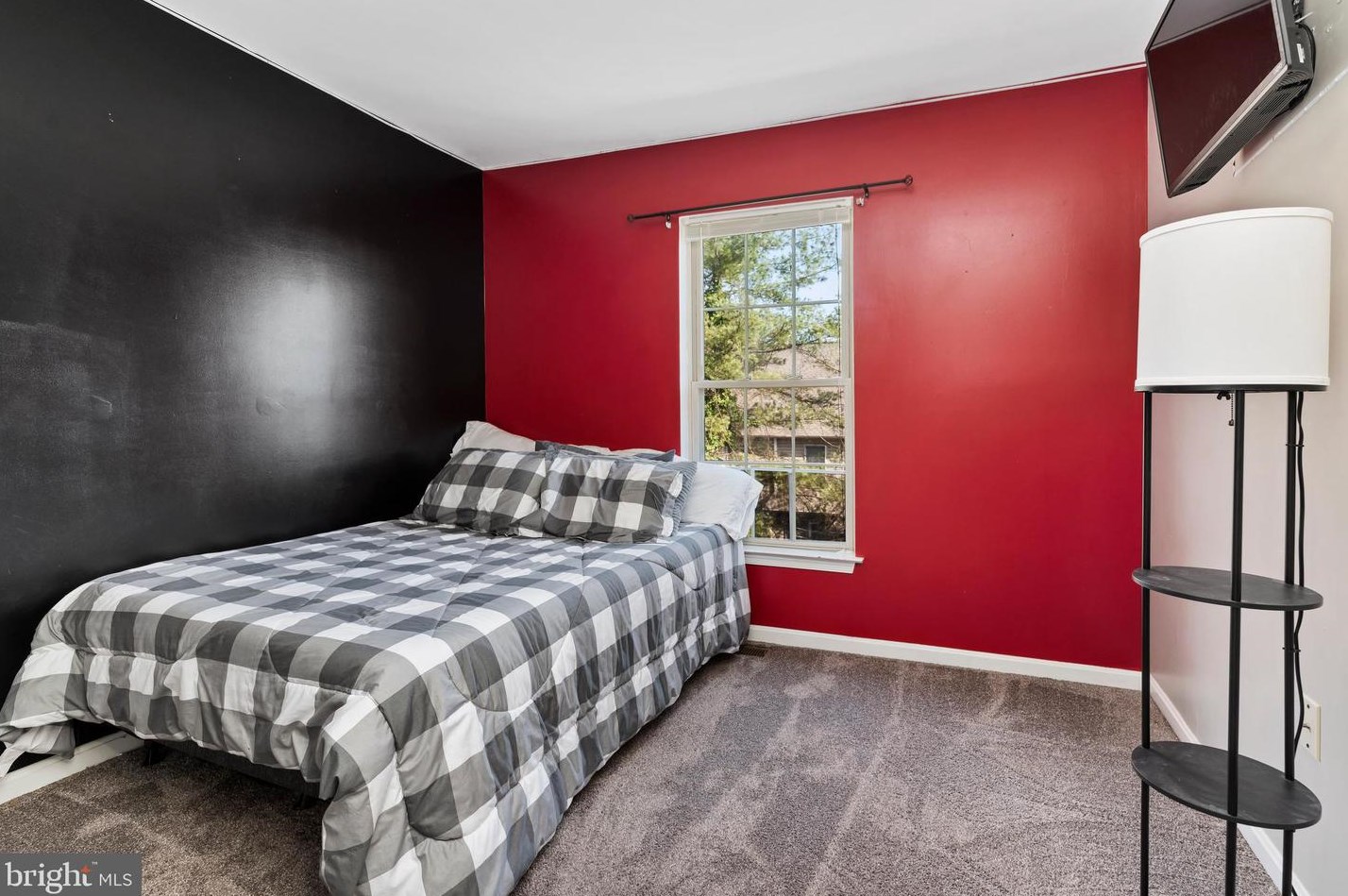 1484 Timber Brook Dr, Navy Sup Dpt PA  17050-9164 exterior