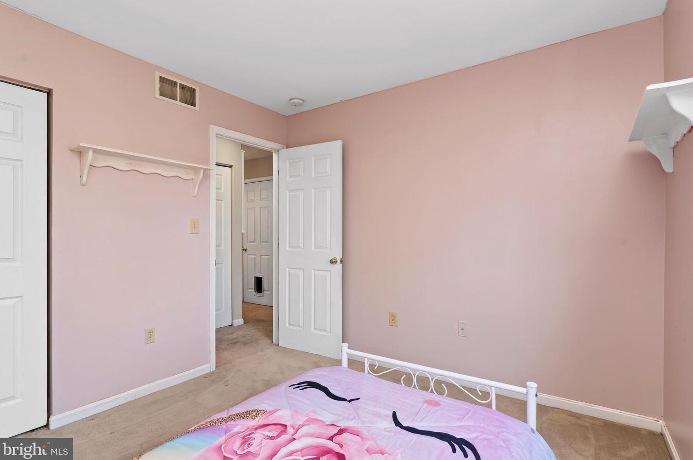 1484 Timber Brook Dr, Navy Sup Dpt PA  17050-9164 exterior