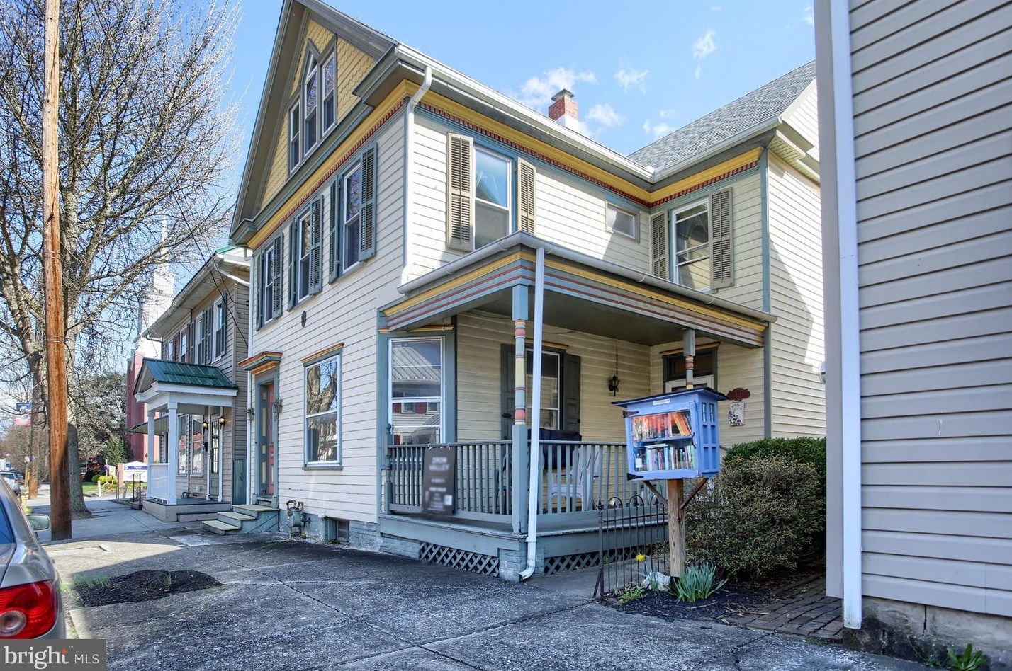 112 E Main St, Navy Sup Dpt, PA 17055