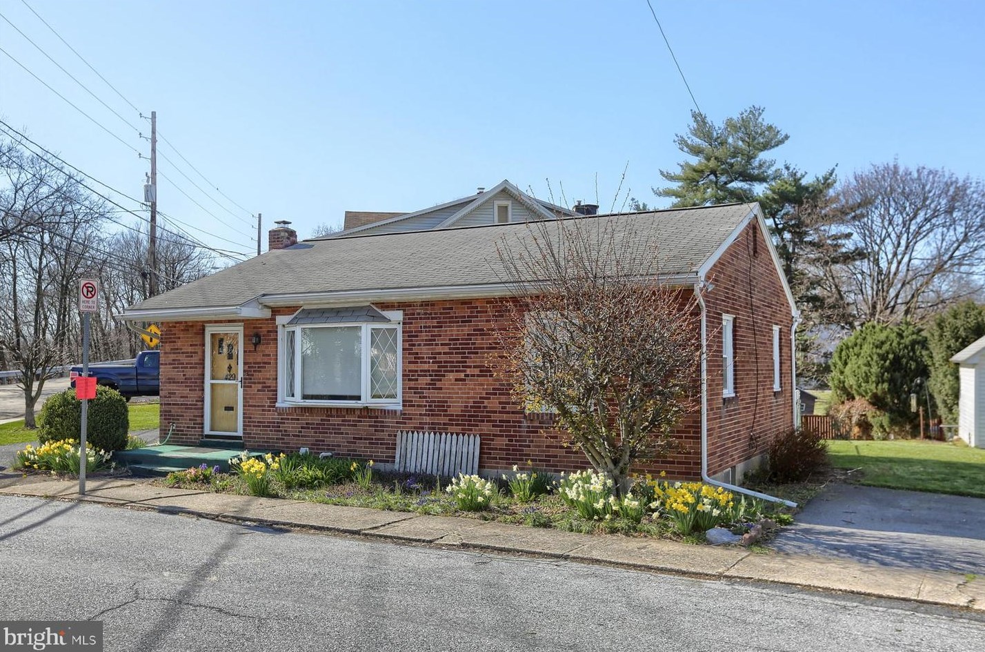 429 Fairview Ave, West Enola, PA 17025-3005