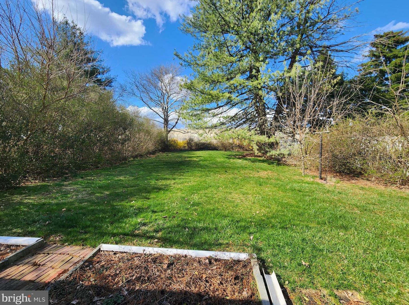 3030 Morningside Dr, Camp Hill, PA 17011