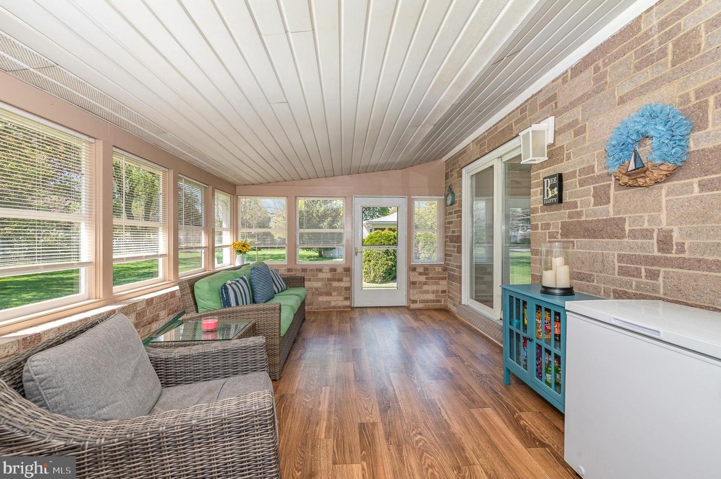 6407 Glenwood St, Navy Sup Dpt PA  17050-1912 exterior