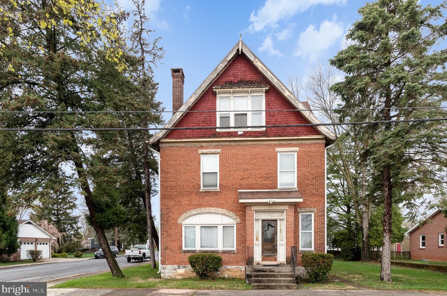 802 Pitt St, Carlisle, PA 17013-1457