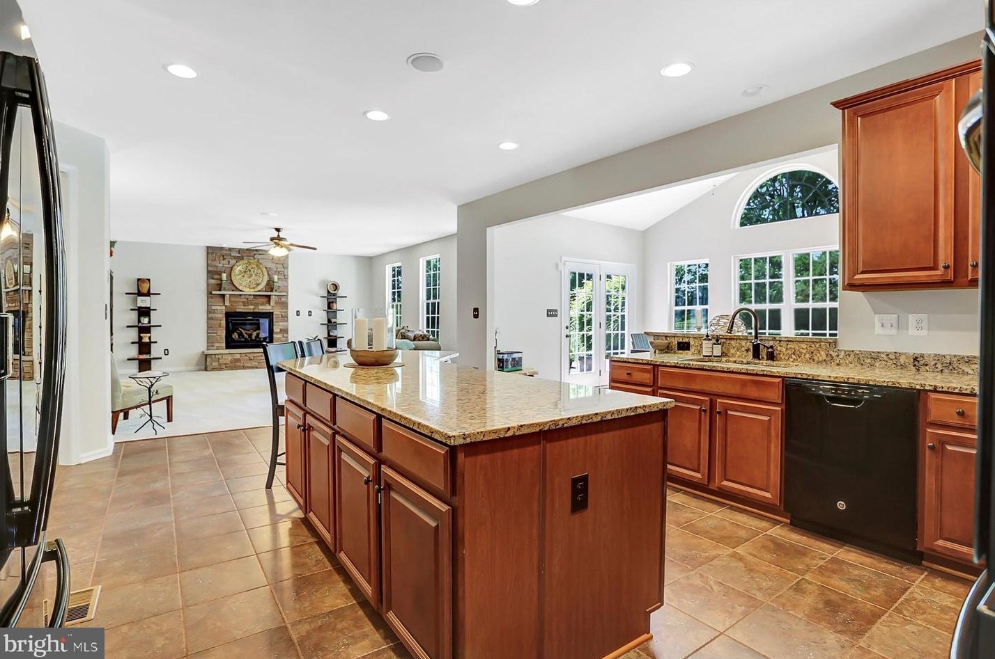 147 Warm Sunday Way, Navy Sup Dpt PA 17050-3802 exterior