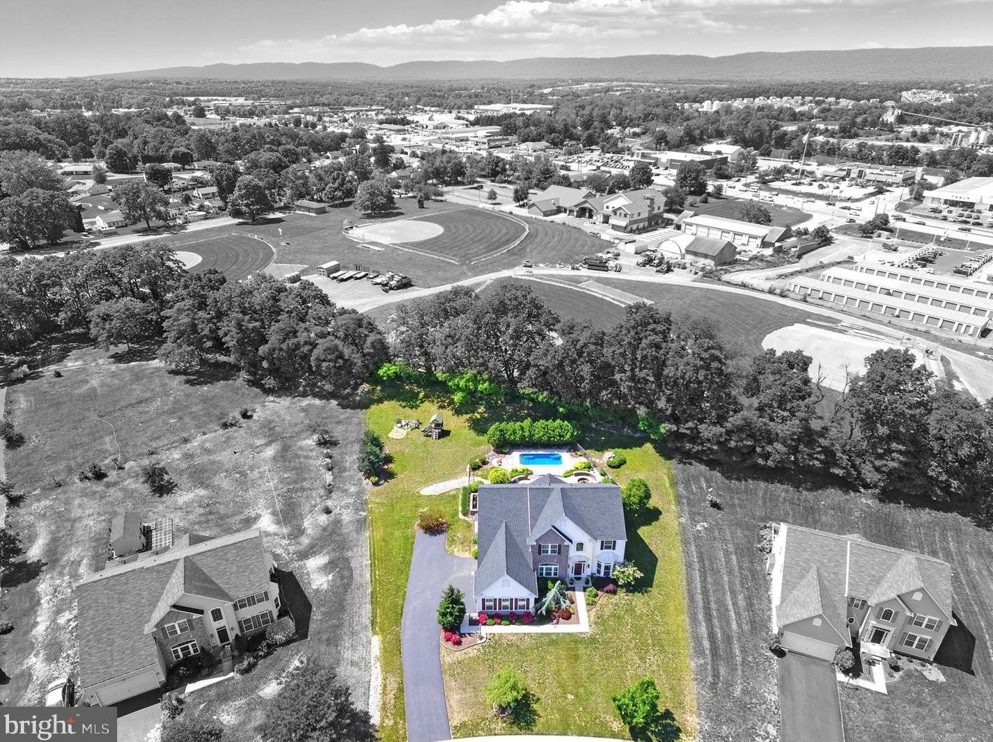 147 Warm Sunday Way, Navy Sup Dpt PA 17050-3802 exterior