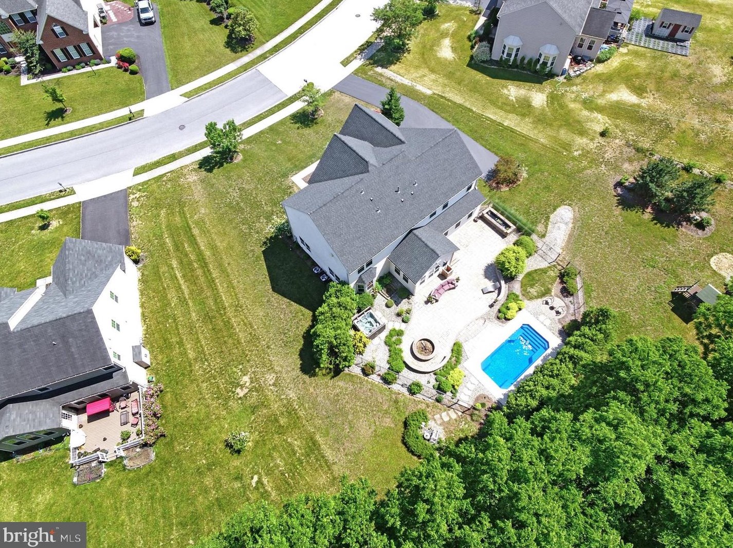 147 Warm Sunday Way, Navy Sup Dpt PA 17050-3802 exterior