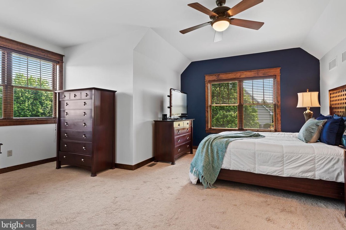 25 Morgan Dr, Carlisle PA  17015-7914 exterior