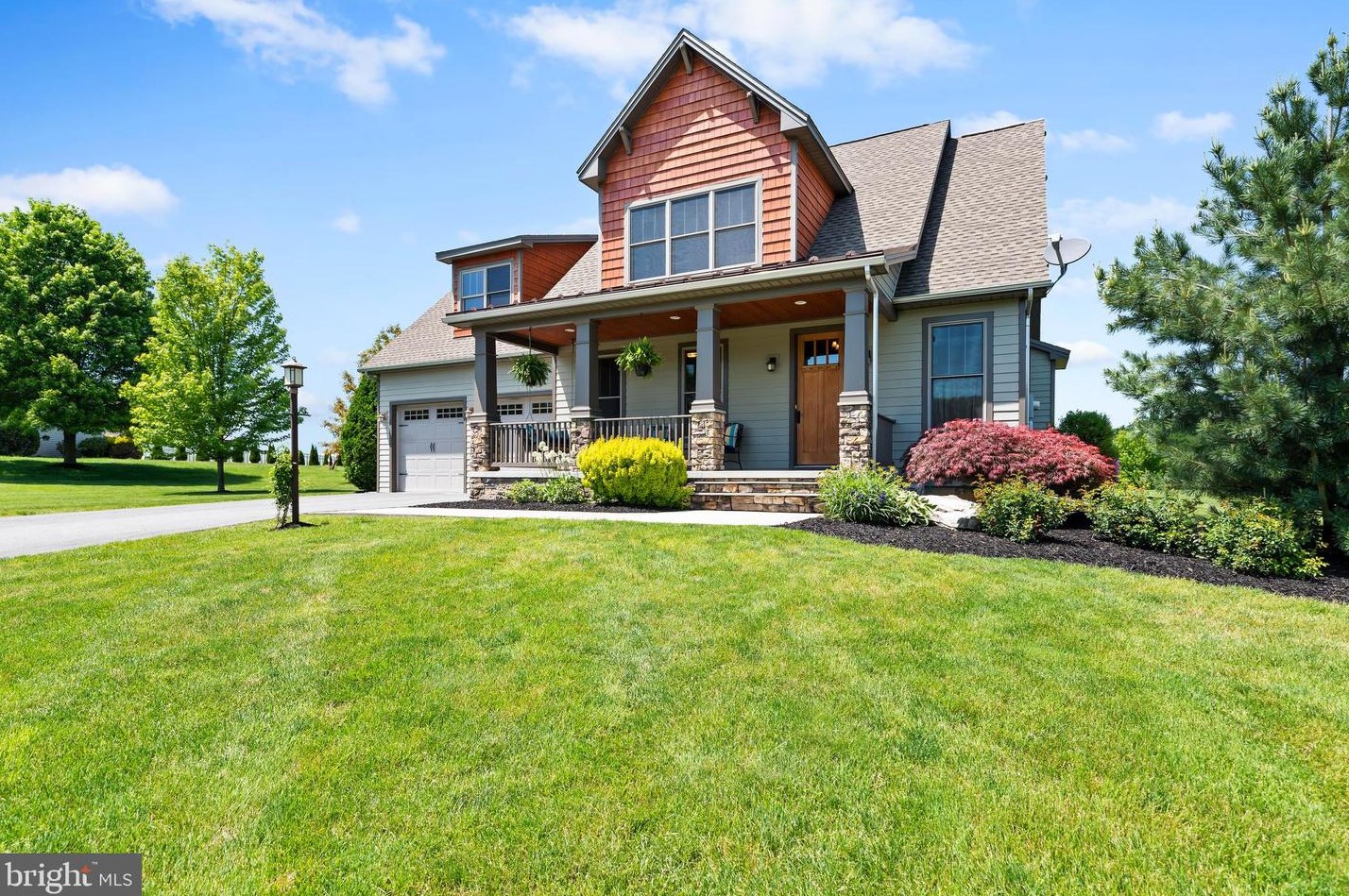 25 Morgan Dr, Carlisle PA  17015-7935 exterior