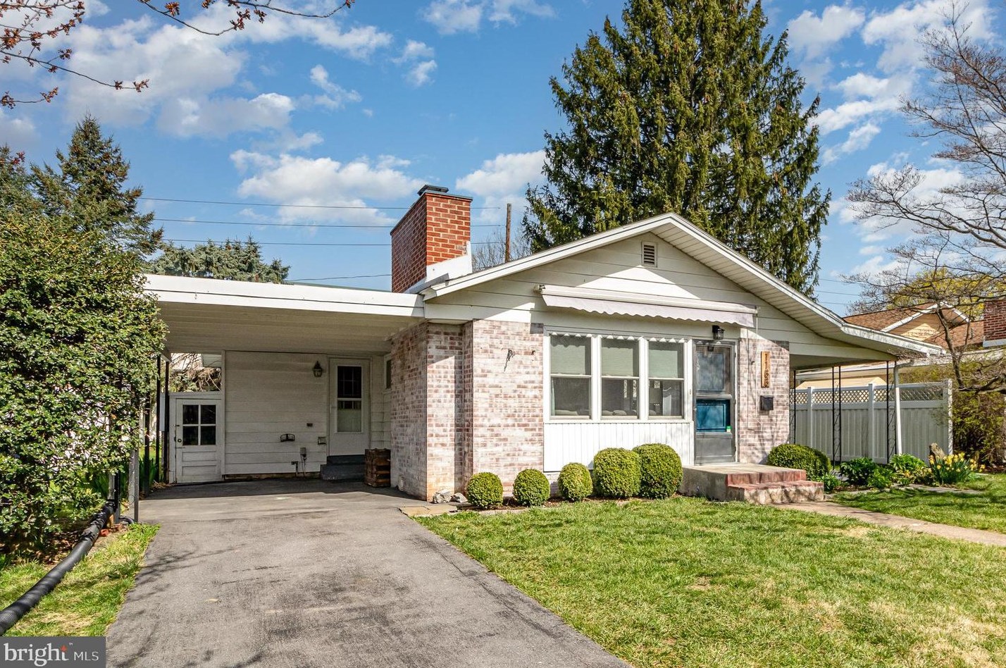 1188 Shoreham Rd, Camp Hill, PA 17011
