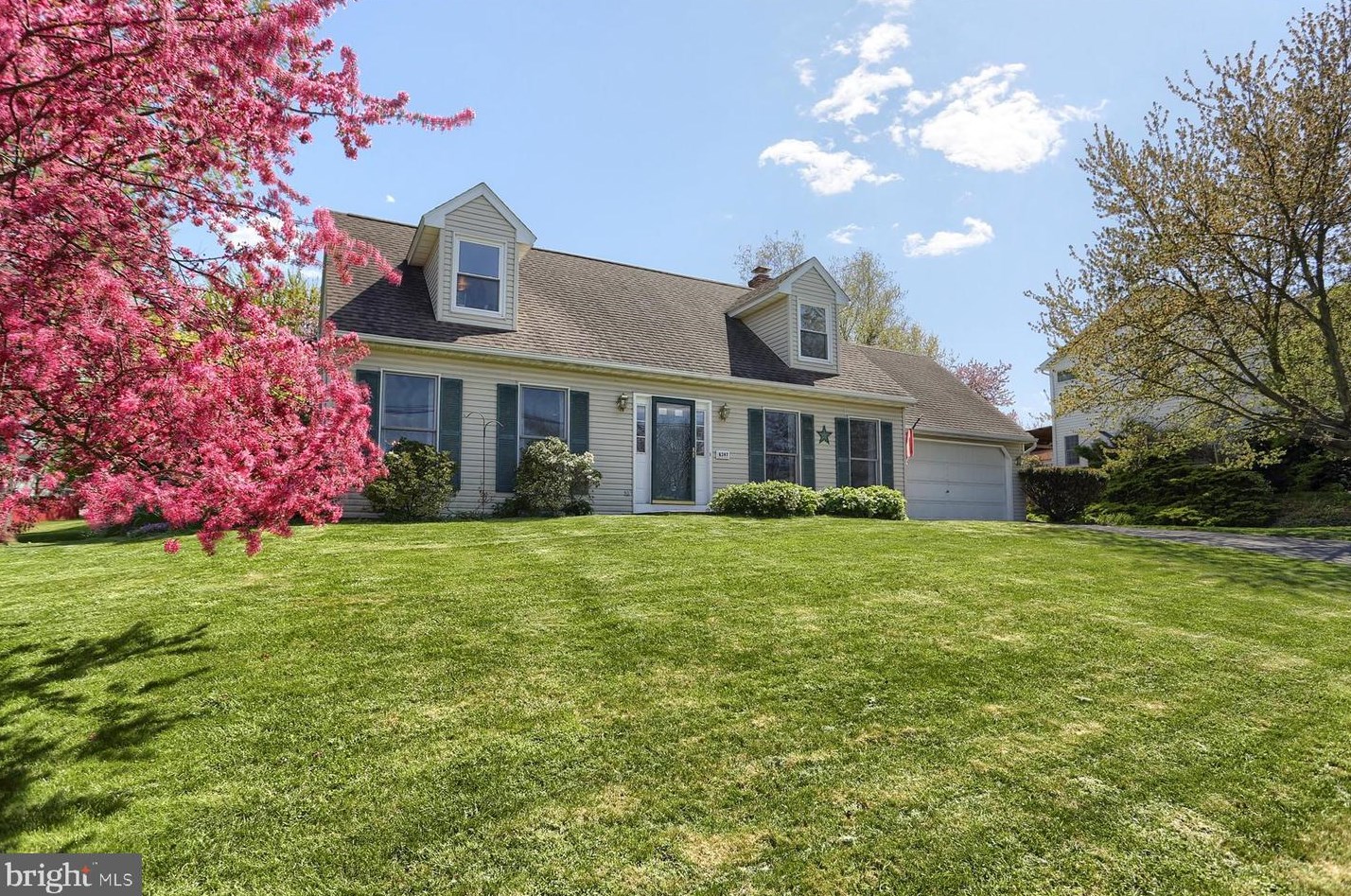 6347 Locust Ln, Navy Sup Dpt, PA 17050-1974