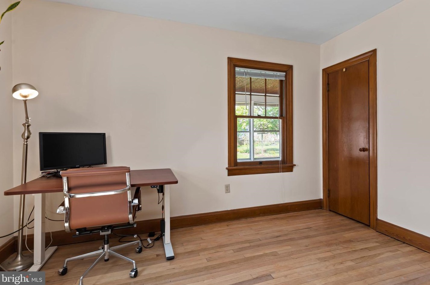 18 Meetinghouse Spg Rd, Carlisle PA  exterior