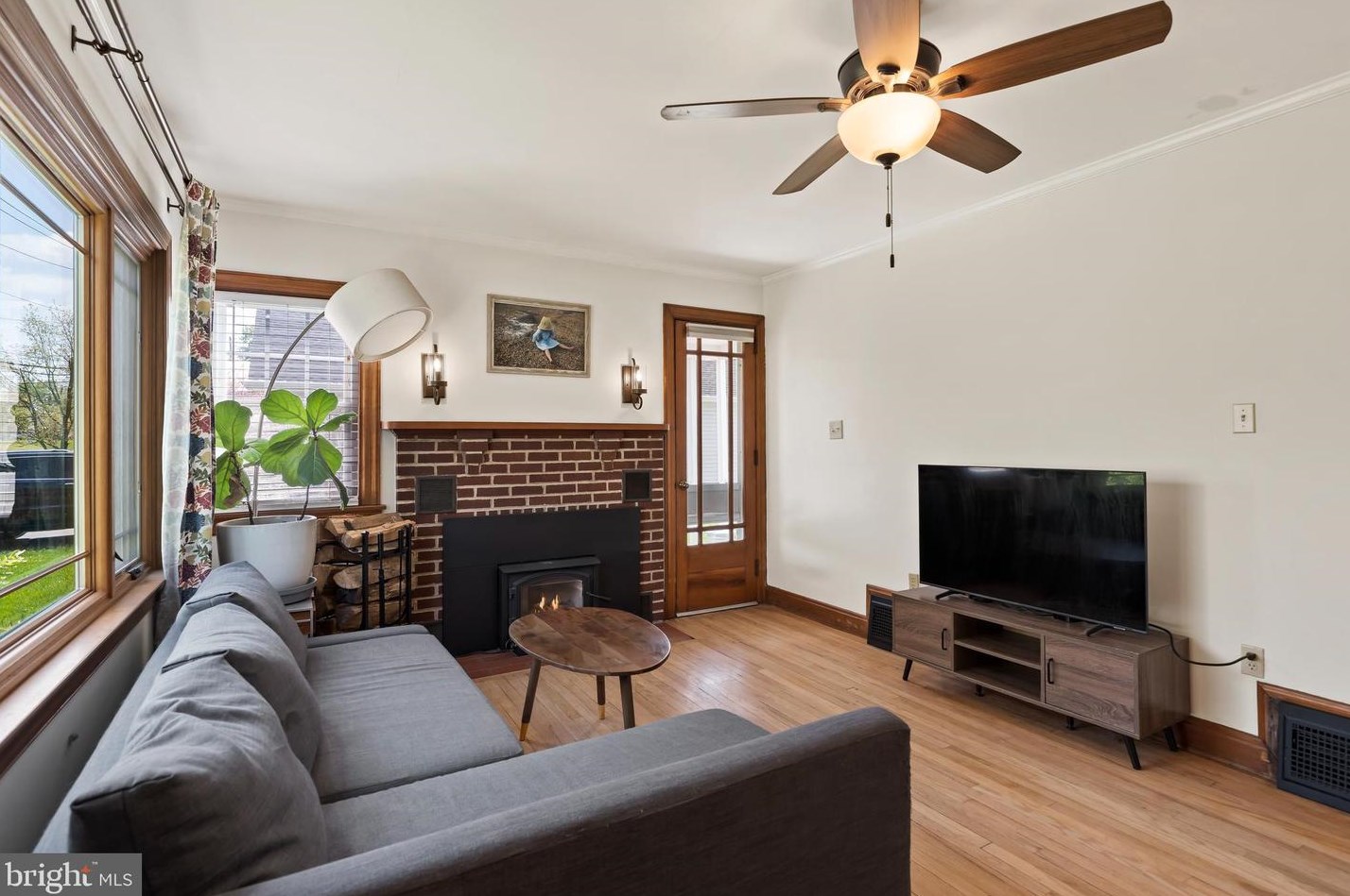 18 Meetinghouse Spg Rd, Carlisle PA  exterior