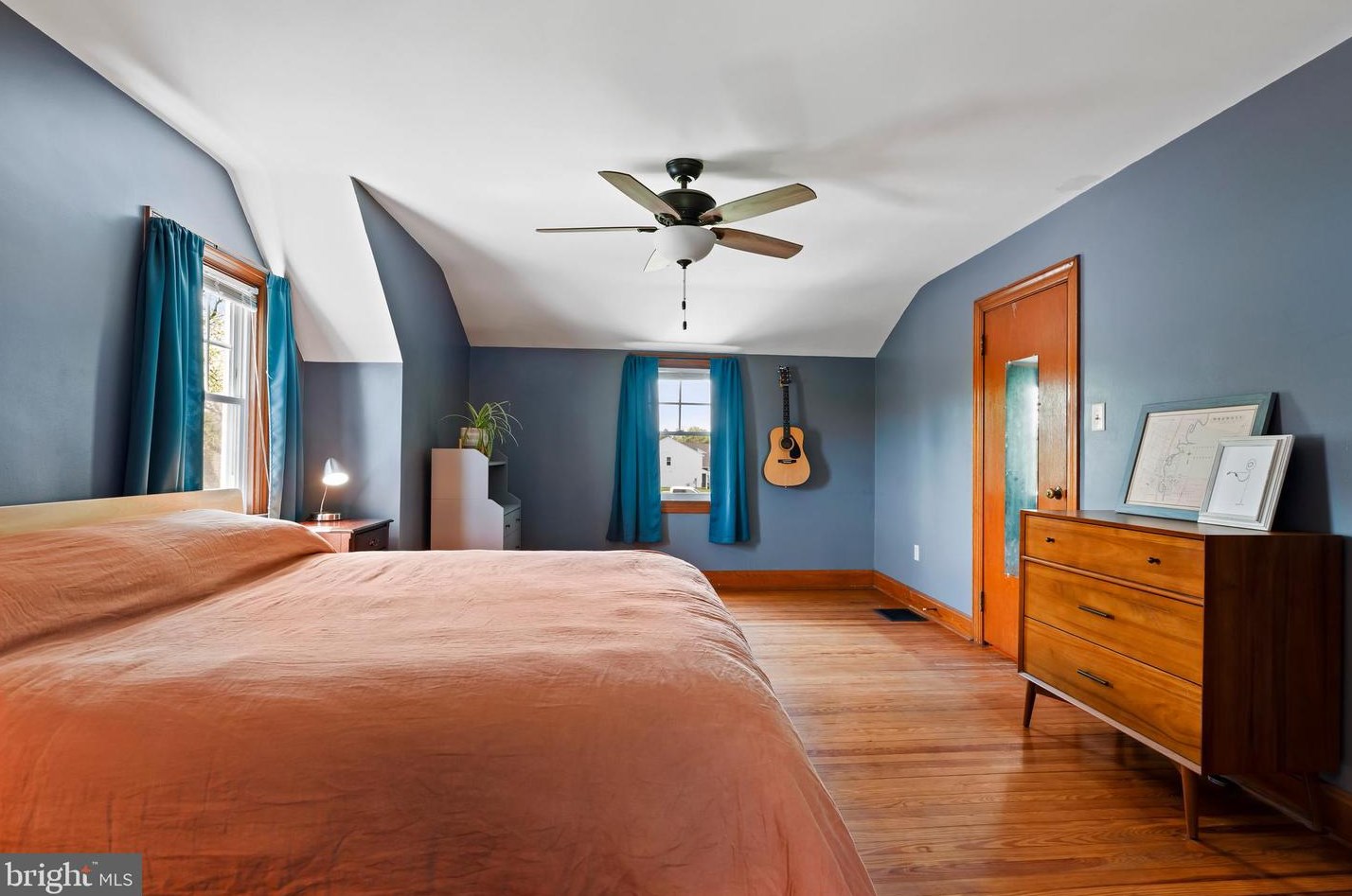 18 Meetinghouse Spg Rd, Carlisle PA  exterior