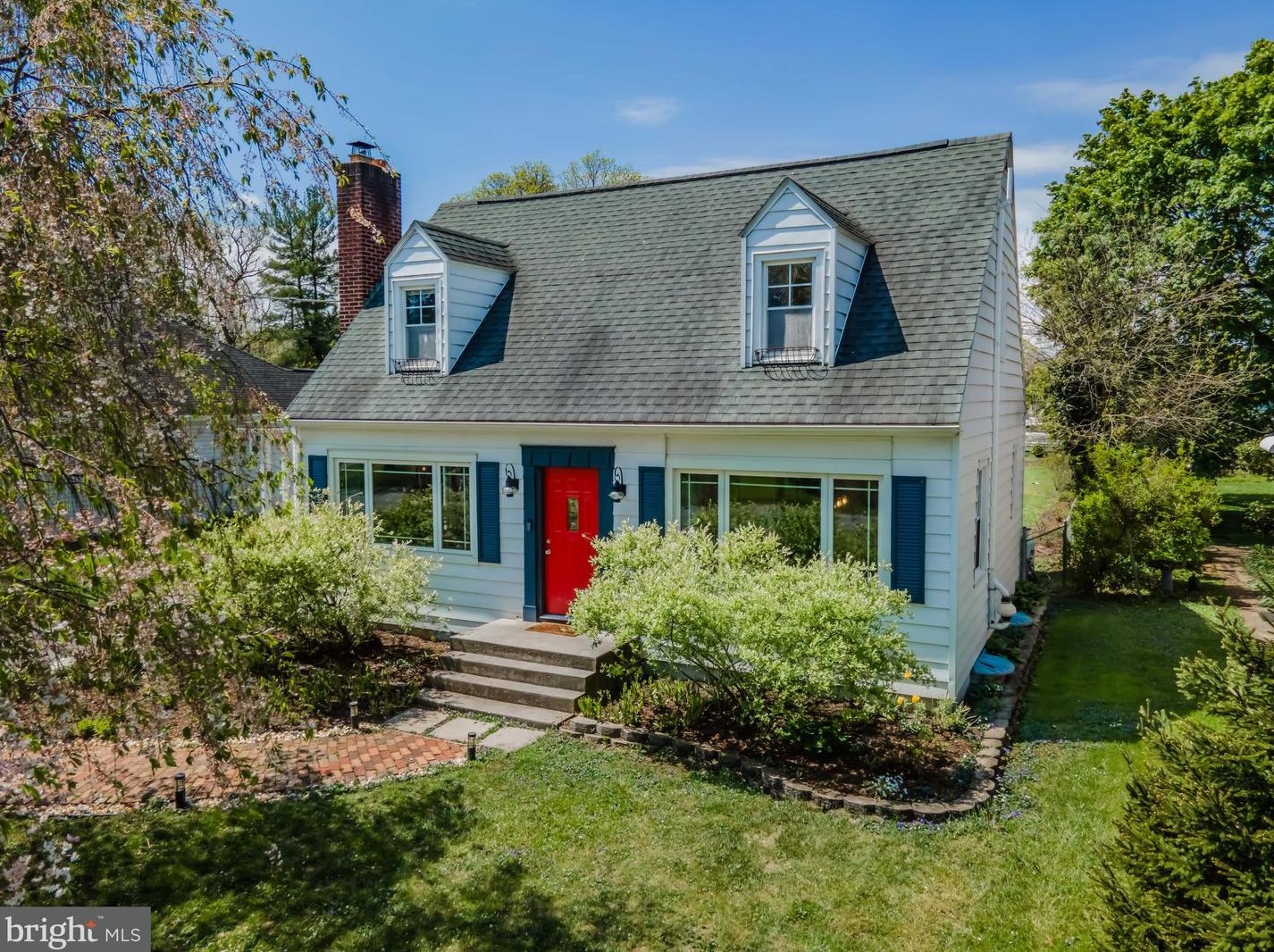 18 Meetinghouse Spg Rd, Carlisle PA  exterior