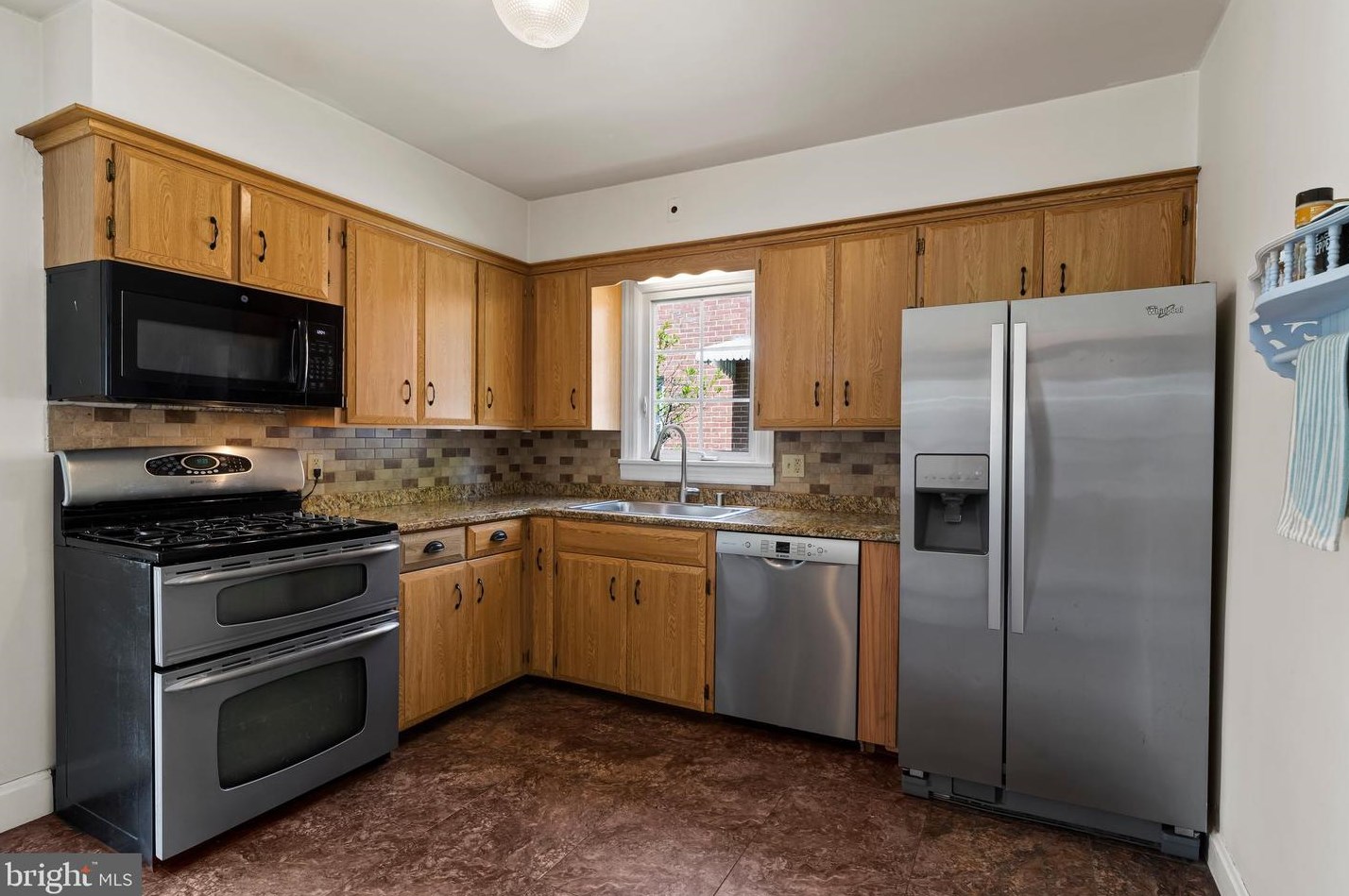 18 Meetinghouse Spg Rd, Carlisle PA  exterior