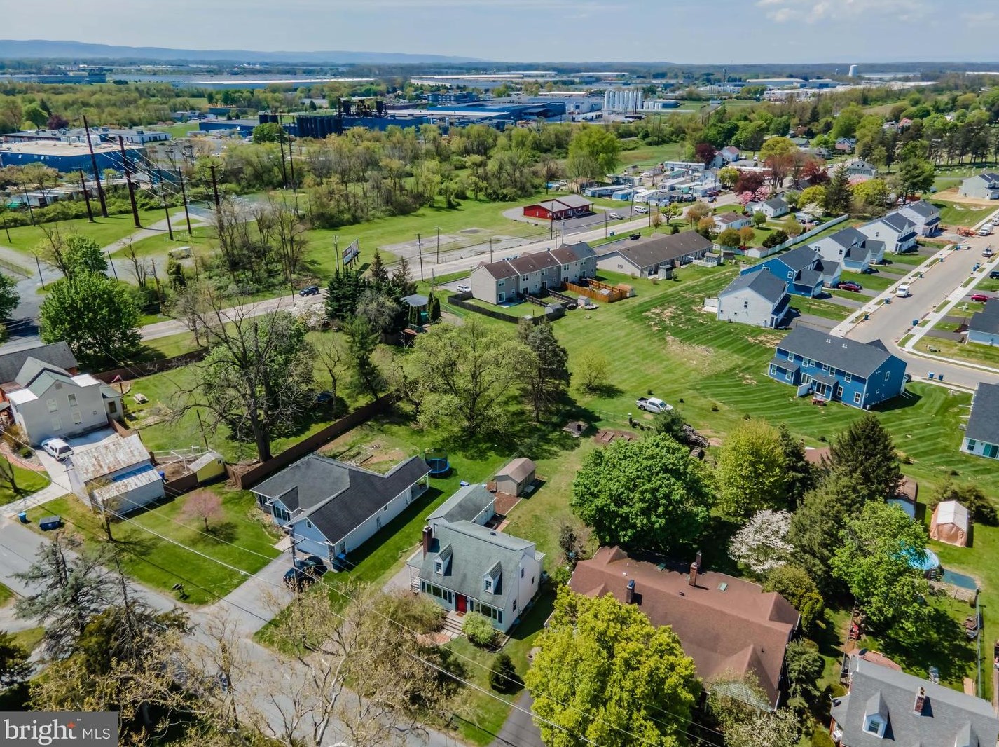 18 Meetinghouse Spg Rd, Carlisle PA  exterior