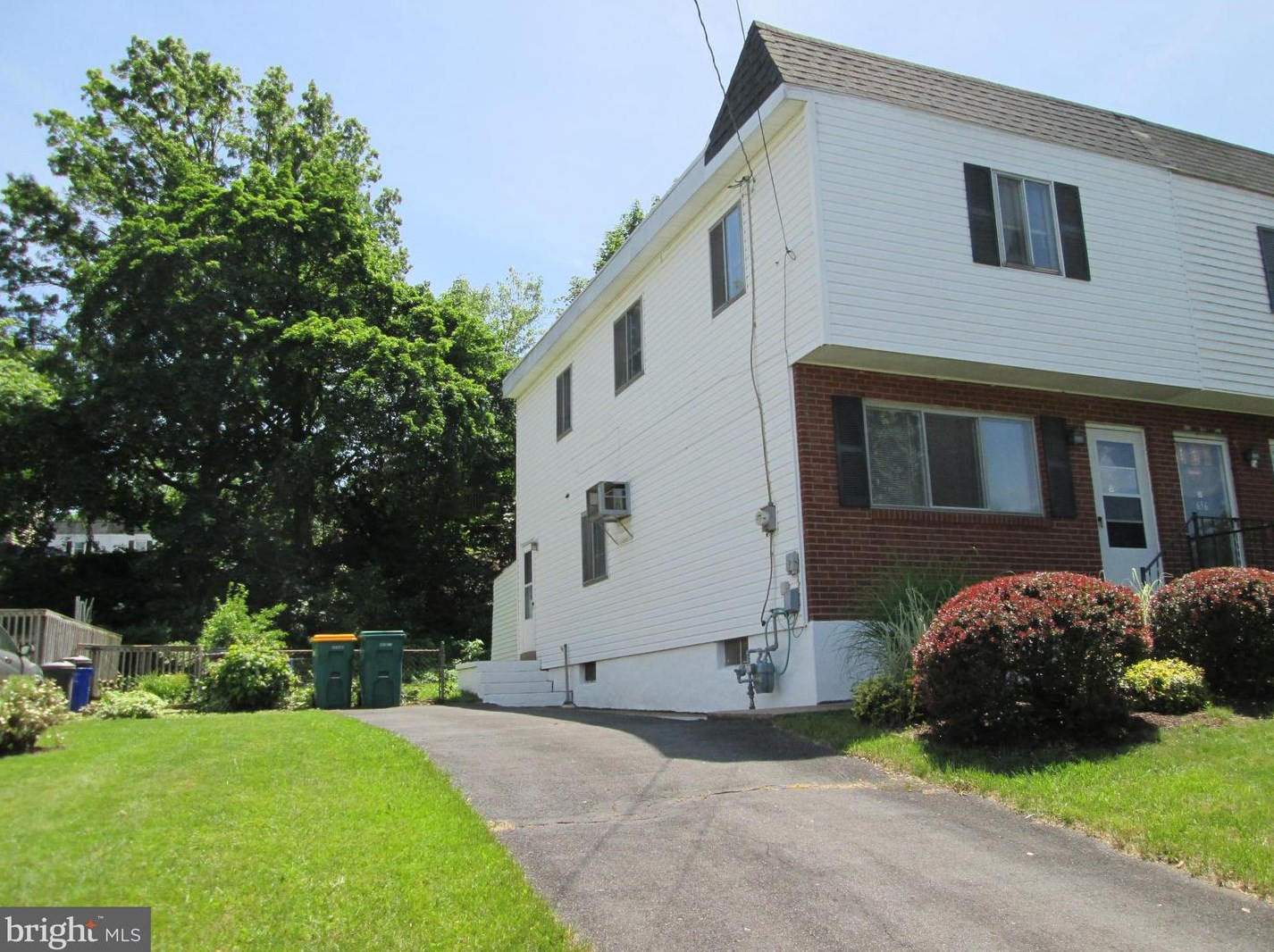 638 Erford Rd, Camp Hill, PA 17011-1124