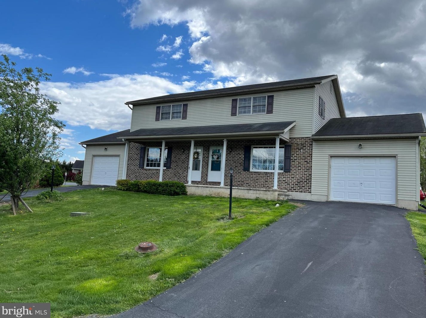 5 Holly Ct, Lees Cross Roads, PA 17257