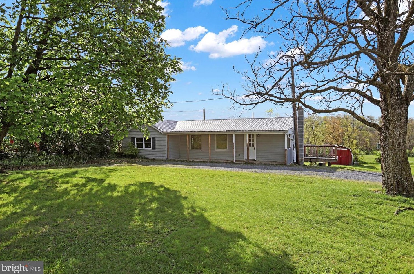 820 Greenspring Rd, North Newton, PA 17241-9676