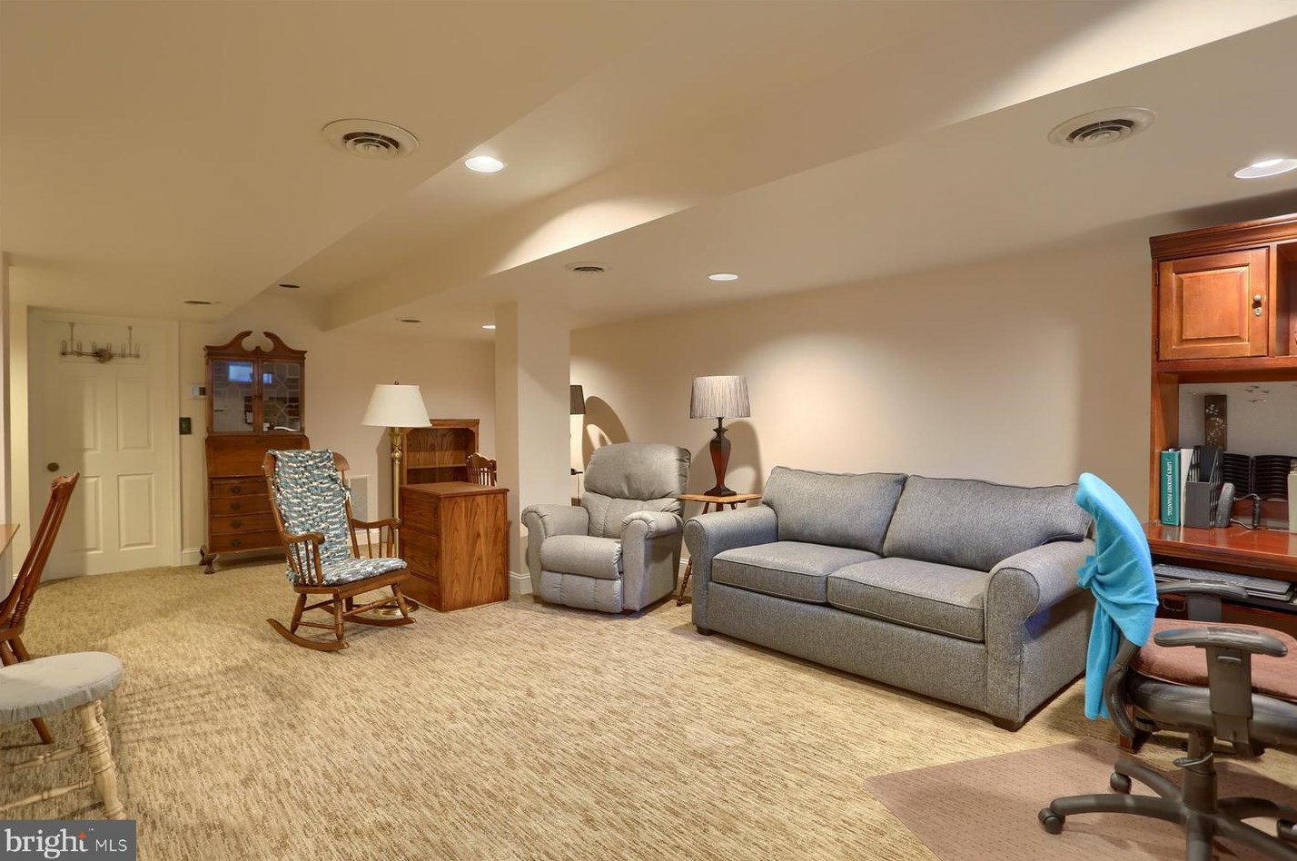 1333 Georgetown Cir, Carlisle PA  17013-3578 exterior