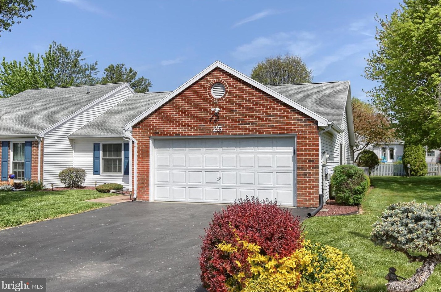 25 Westfields Dr, Navy Sup Dpt, PA 17050-7911
