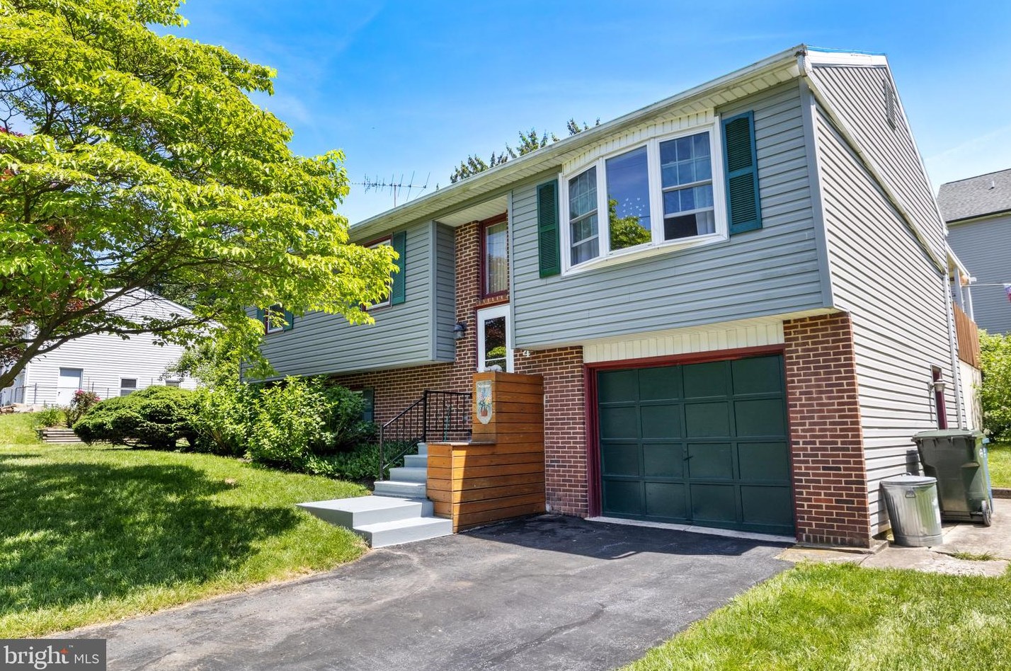 704 Midland Rd, Navy Sup Dpt, PA 17055-4946