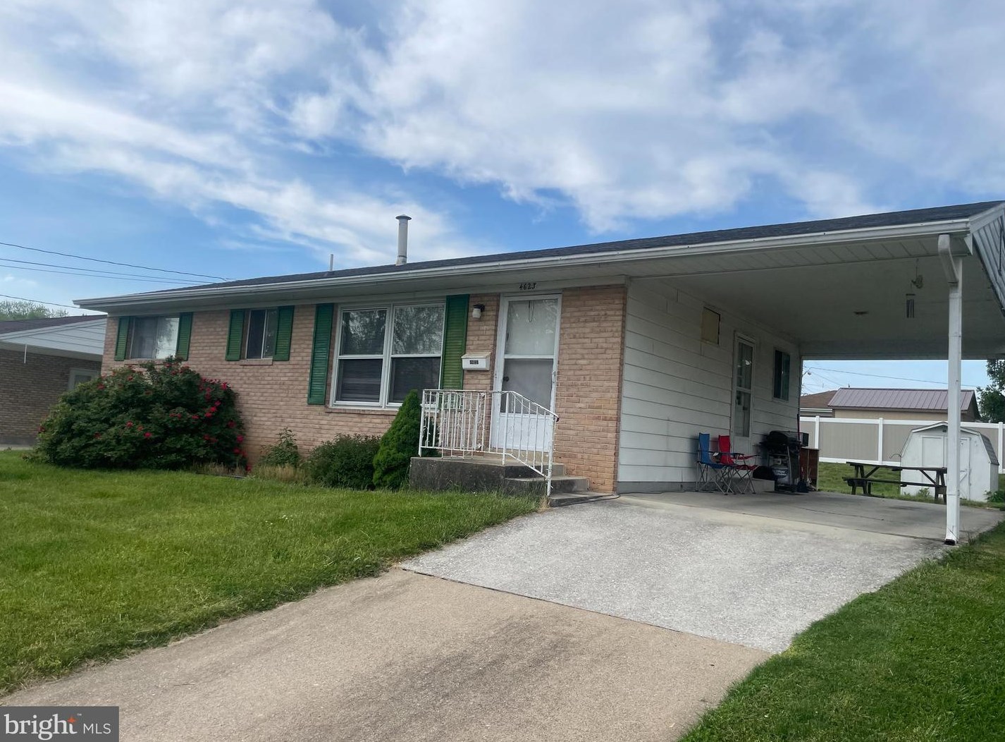 4623 S Clearview Dr, Camp Hill, PA 17011