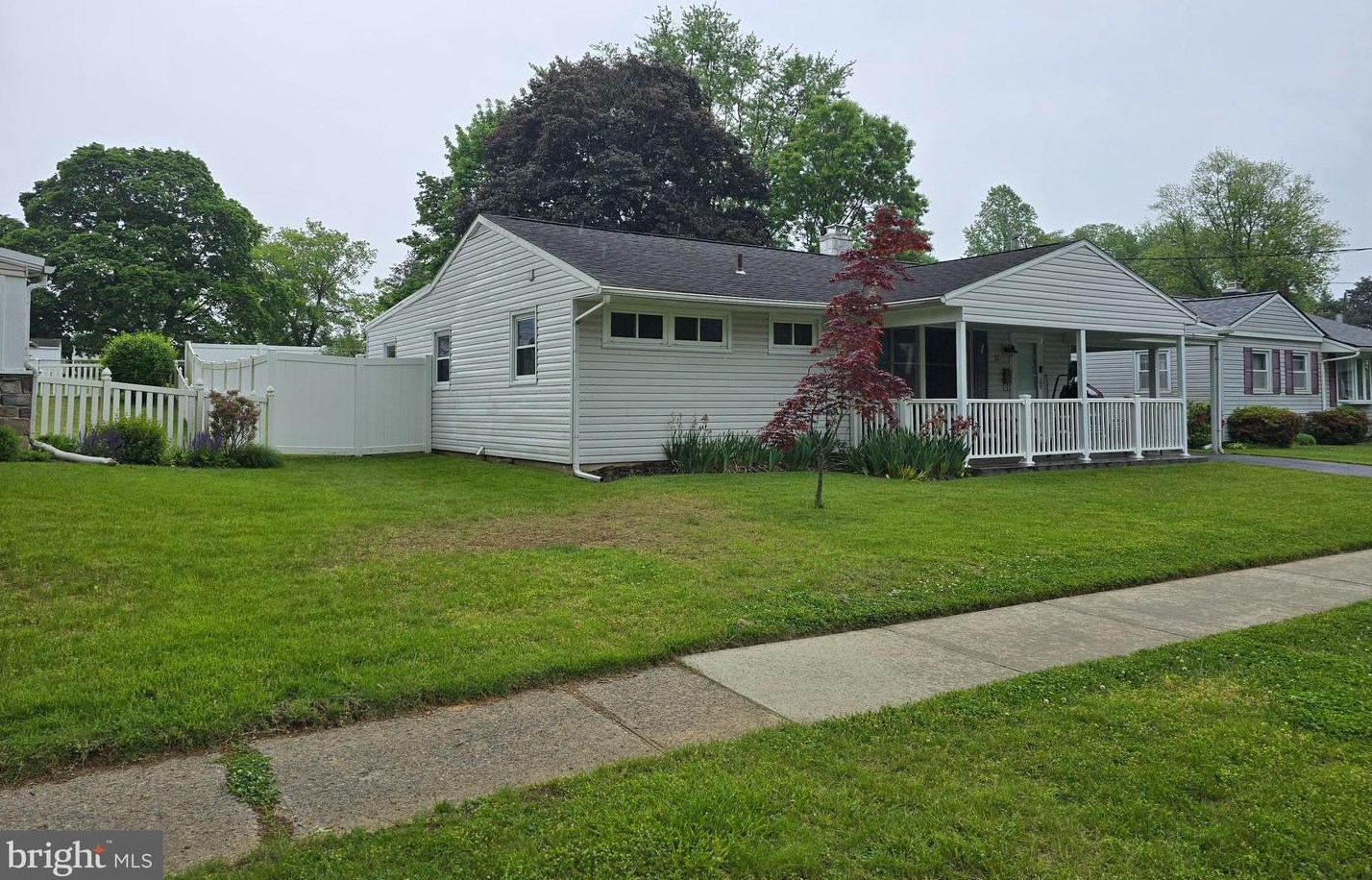 32 Sussex Rd, Camp Hill, PA 17011-6648