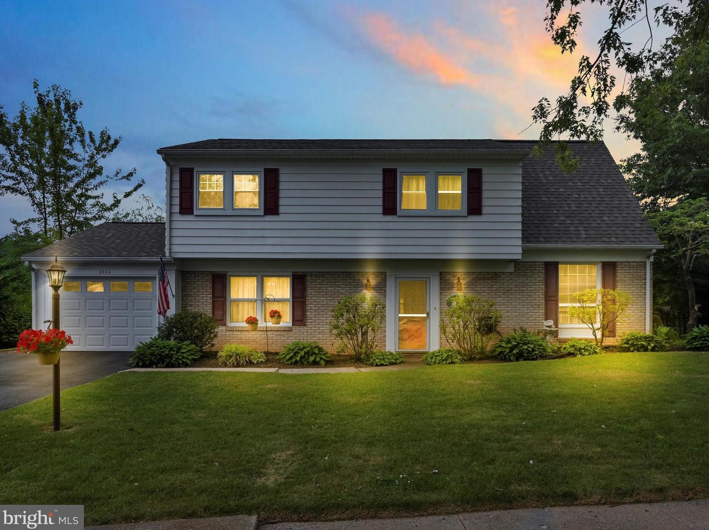3804 Carriage House Dr, Camp Hill, PA 17011-1412
