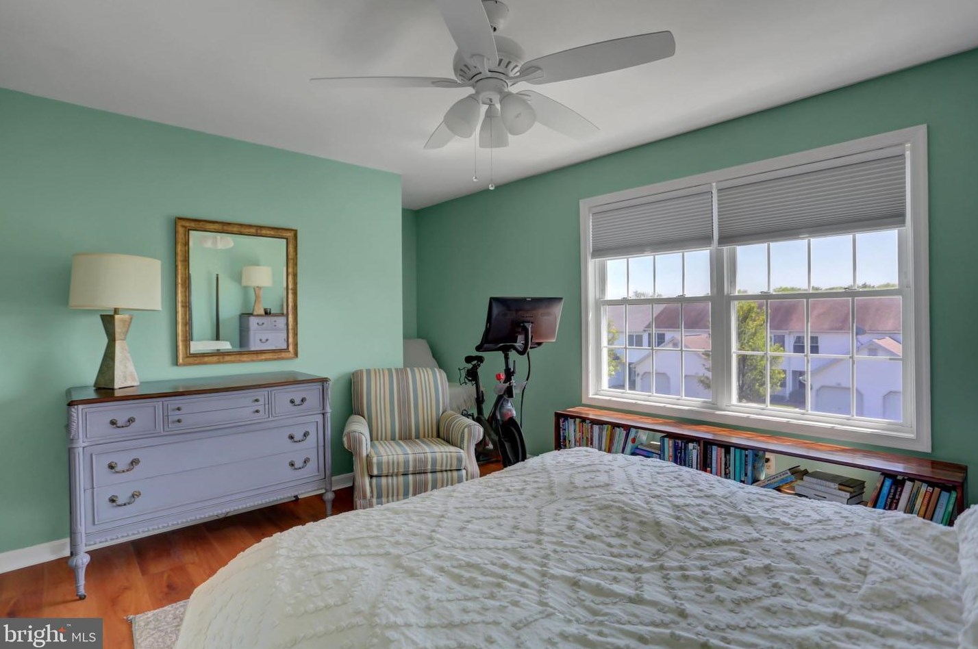 37 Partridge Cir, Carlisle PA  17013-8700 exterior