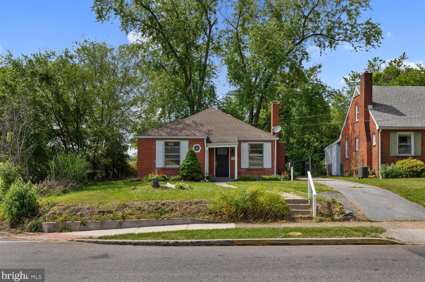 949 16th St, Rudytown, PA 17070