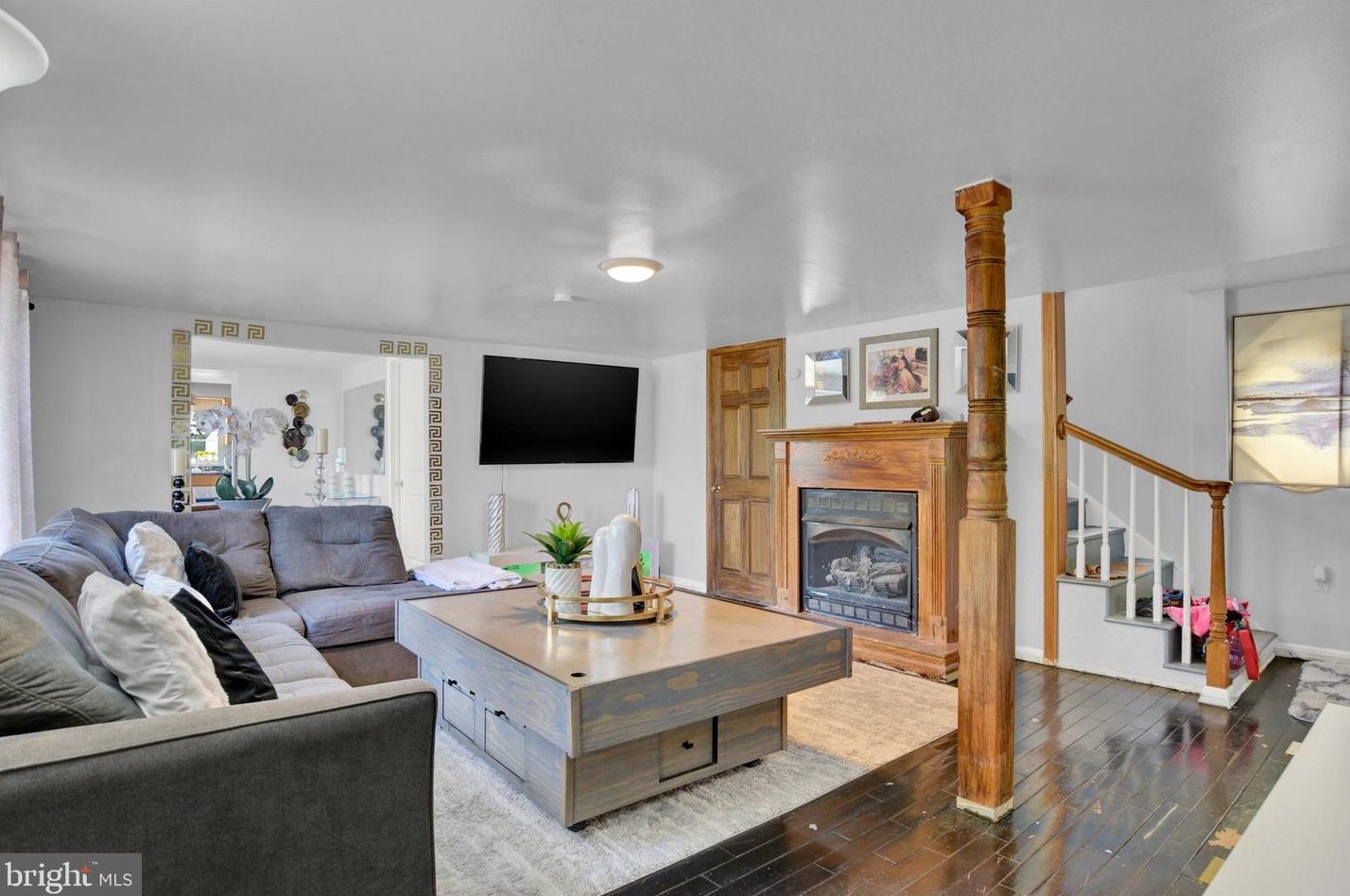 162 Lincoln St, Carlisle, PA 17013-1939