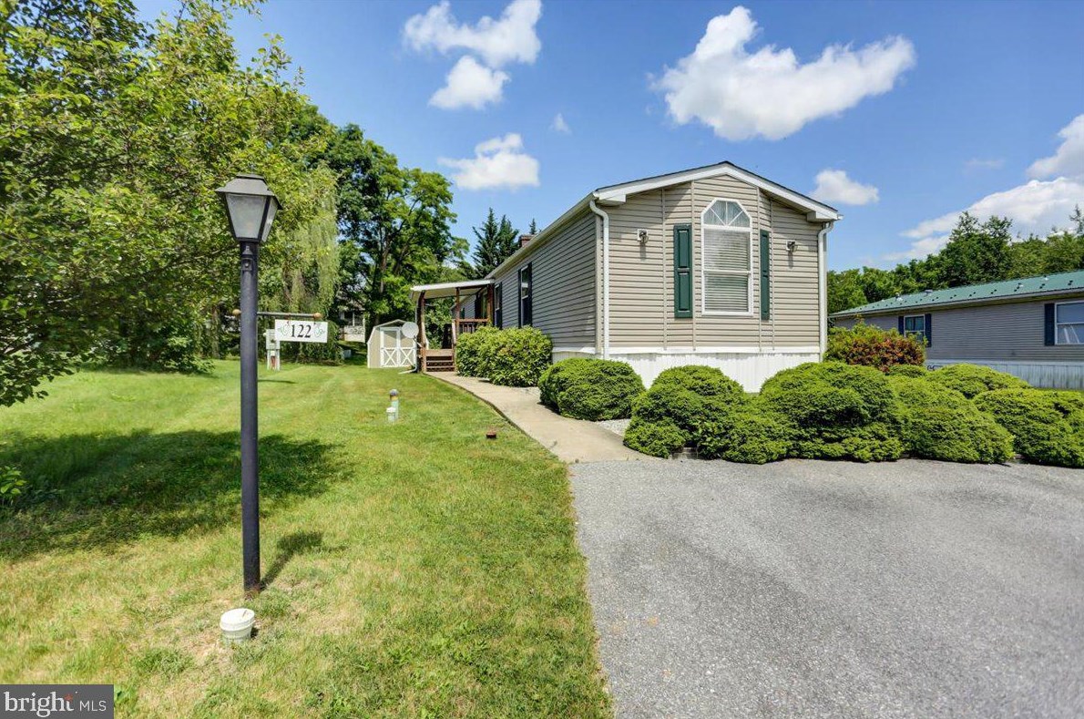 122 Rustic Dr, Lees Cross Roads, PA 17257