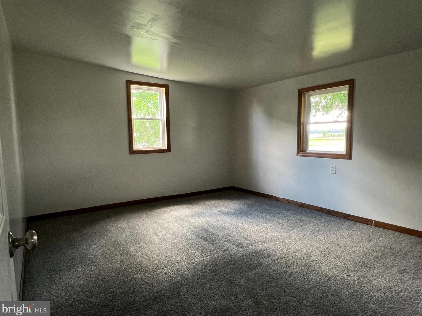 1 Burket Rd, Lees Cross Roads, PA 17257-9729