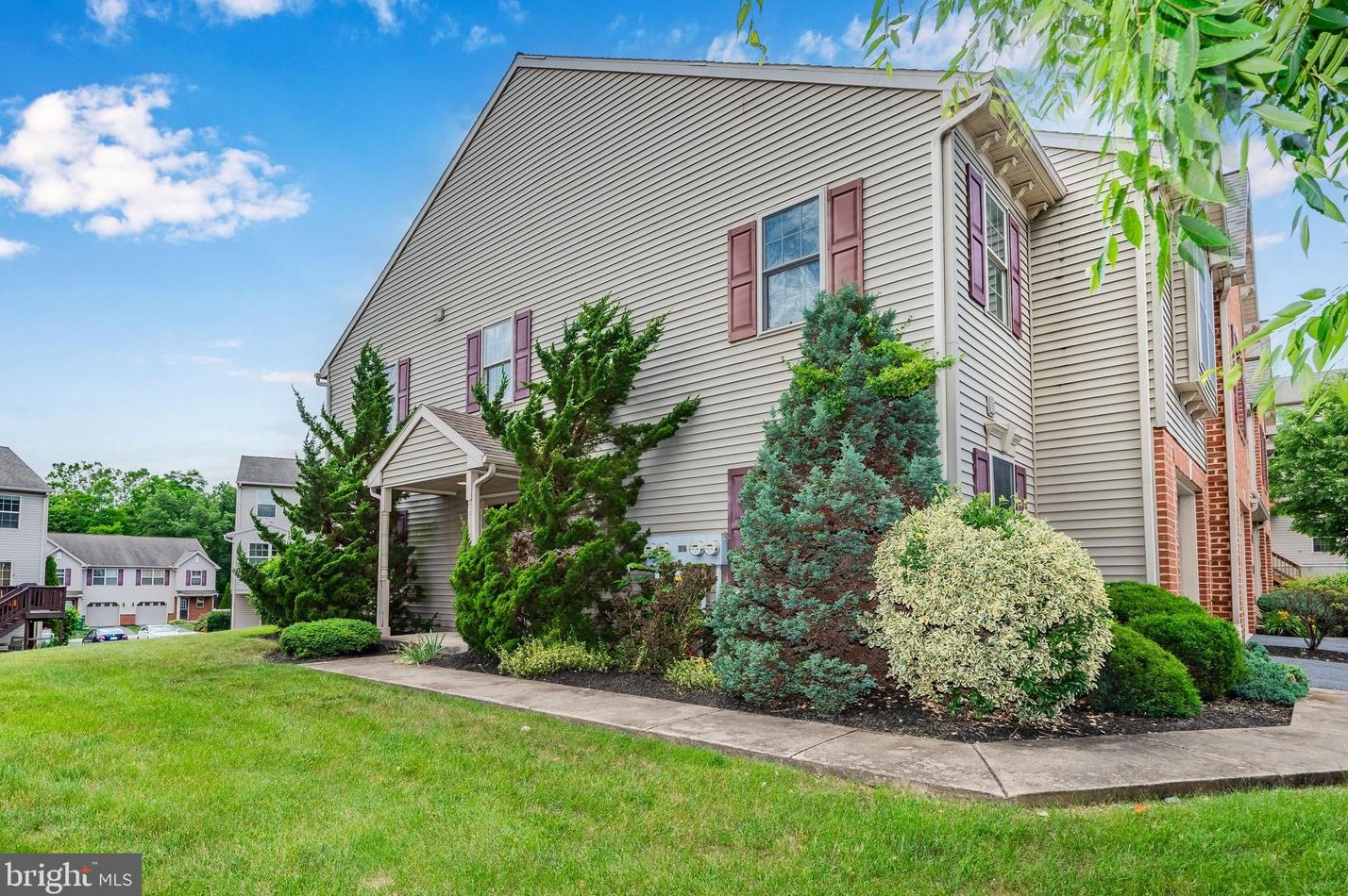 97 Stonecrest Ln, Navy Sup Dpt, PA 17050-4004
